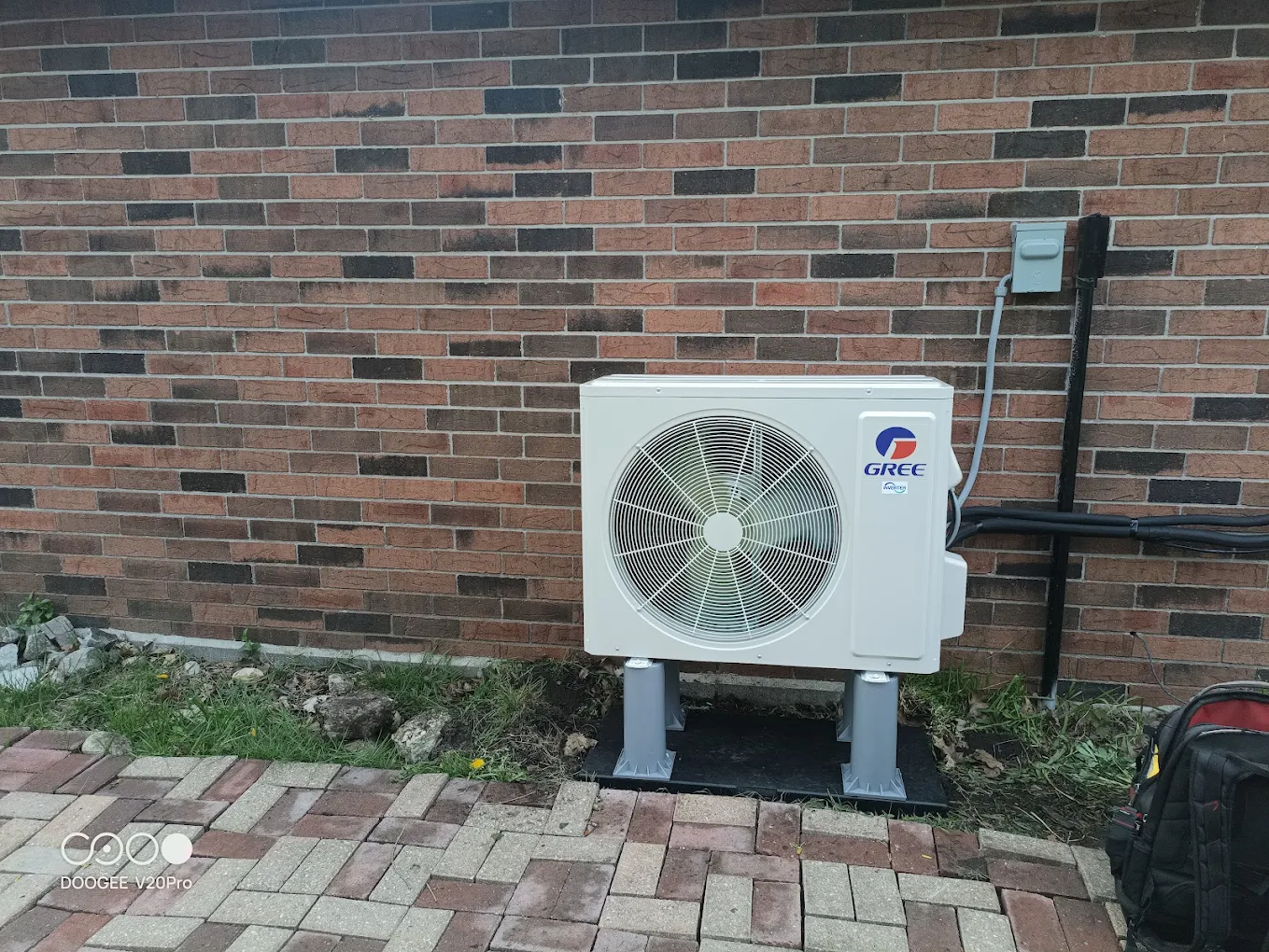 Installed outdoor unit